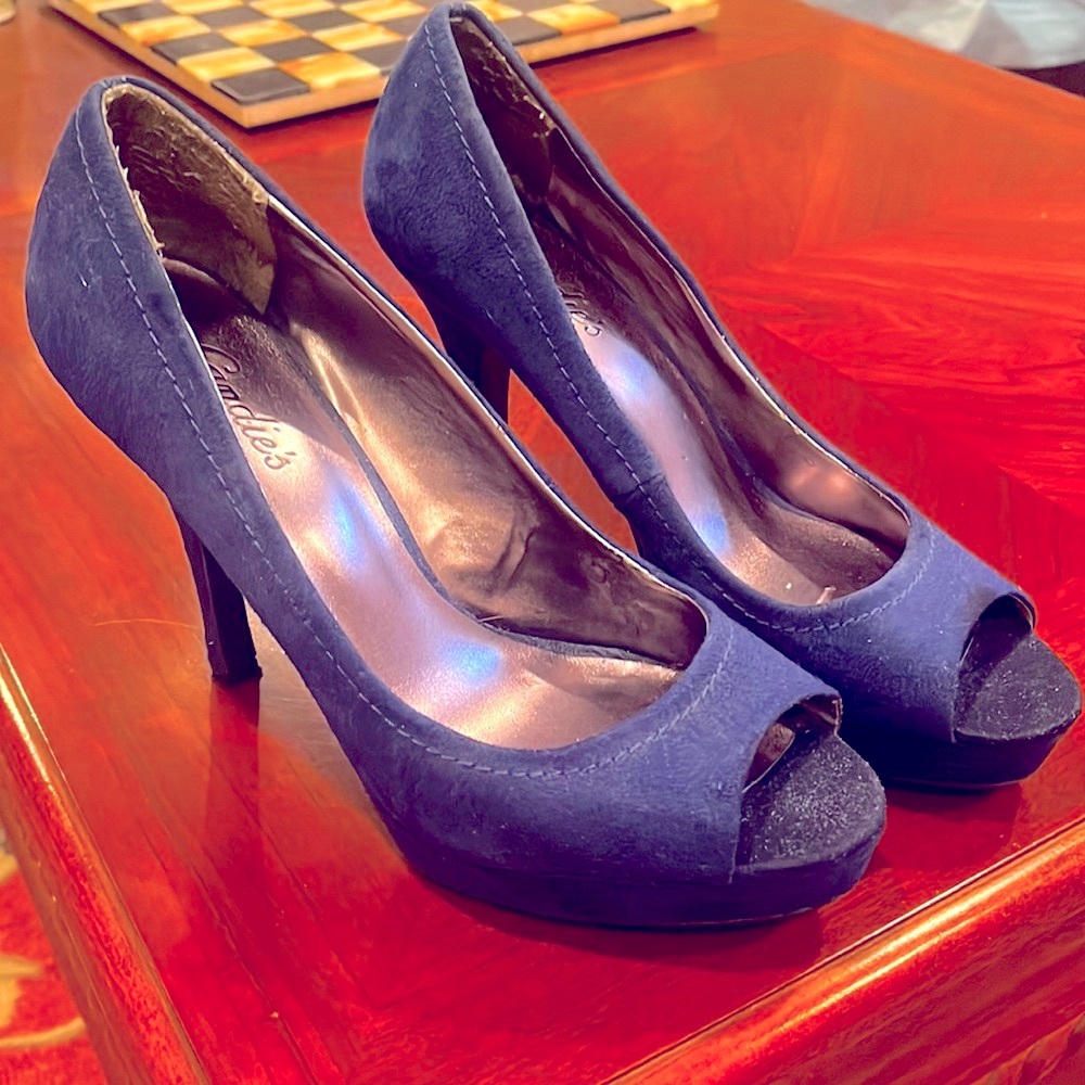 Candies blue suede